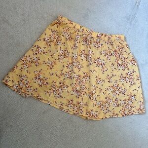 Old navy yellow skirt